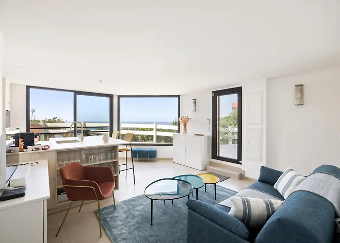 Phar'ouest Біарріц