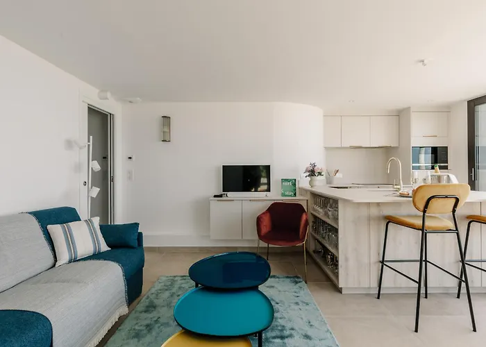 Phar'ouest Біарріц