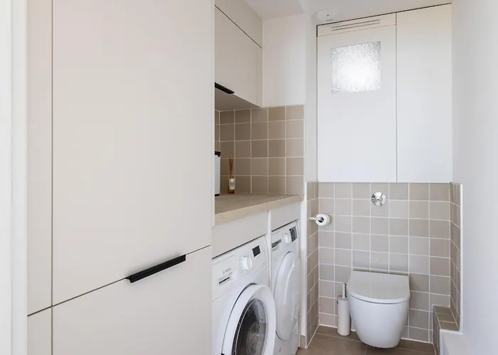 Phar'ouest Апартаменти *