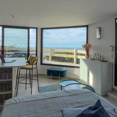 Апартаменты Phar'ouest